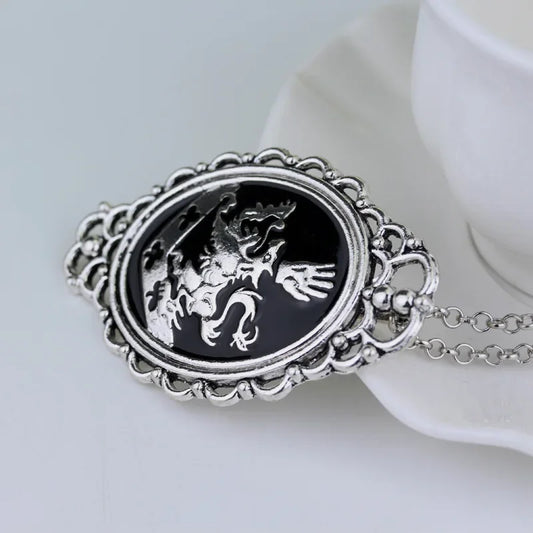 Twilight Saga Rosalie Hale Lion Family Crest Pendant Necklace - Twilight -