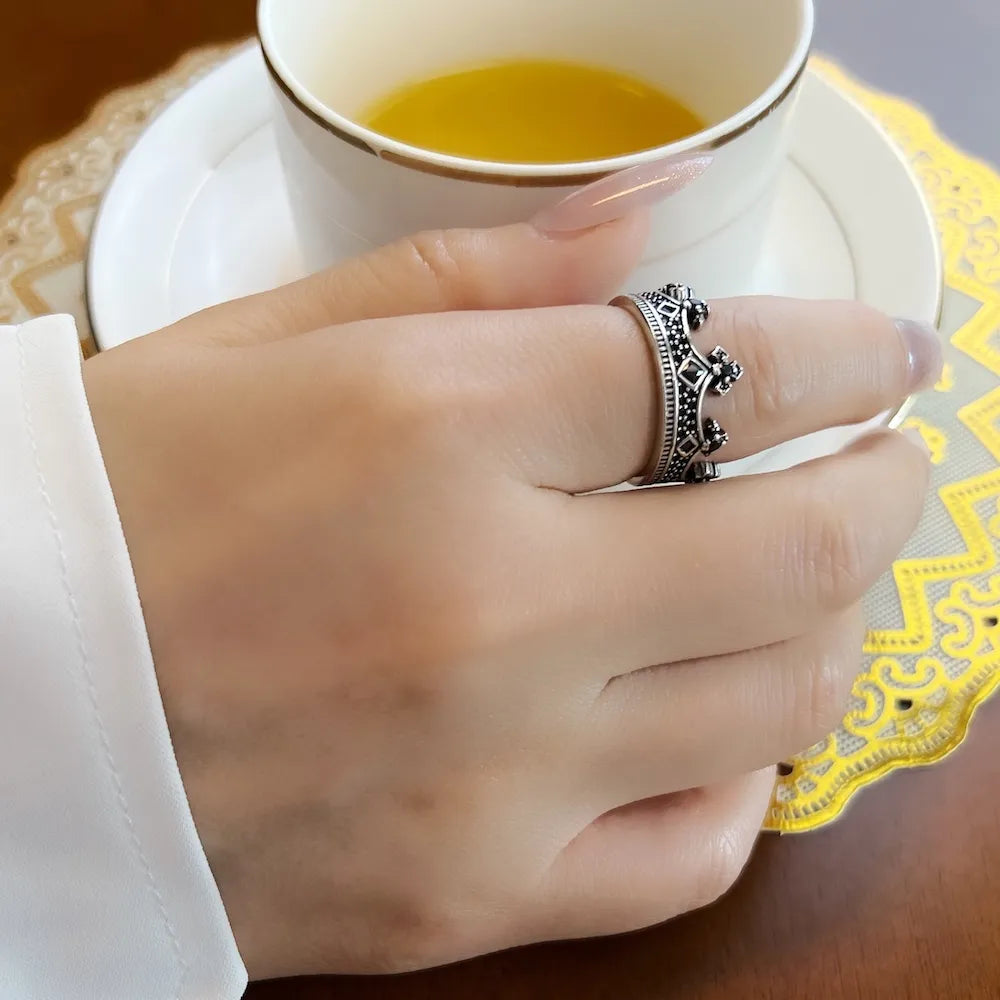 Women's 925 Vintage Sterling Silver European Style Royal Crown Ring - Lovez Aqua© -
