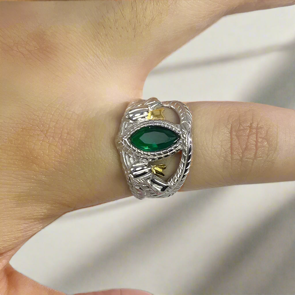 S925 Sterling Silver & Emerald Zircon Lord of the Rings Aragorn of Barahir Ring - Lord of the Rings -