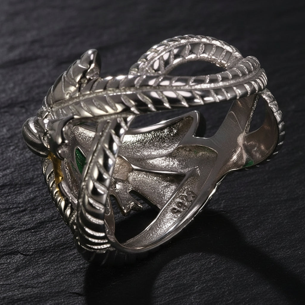S925 Sterling Silver & Emerald Zircon Lord of the Rings Aragorn of Barahir Ring - Lord of the Rings -