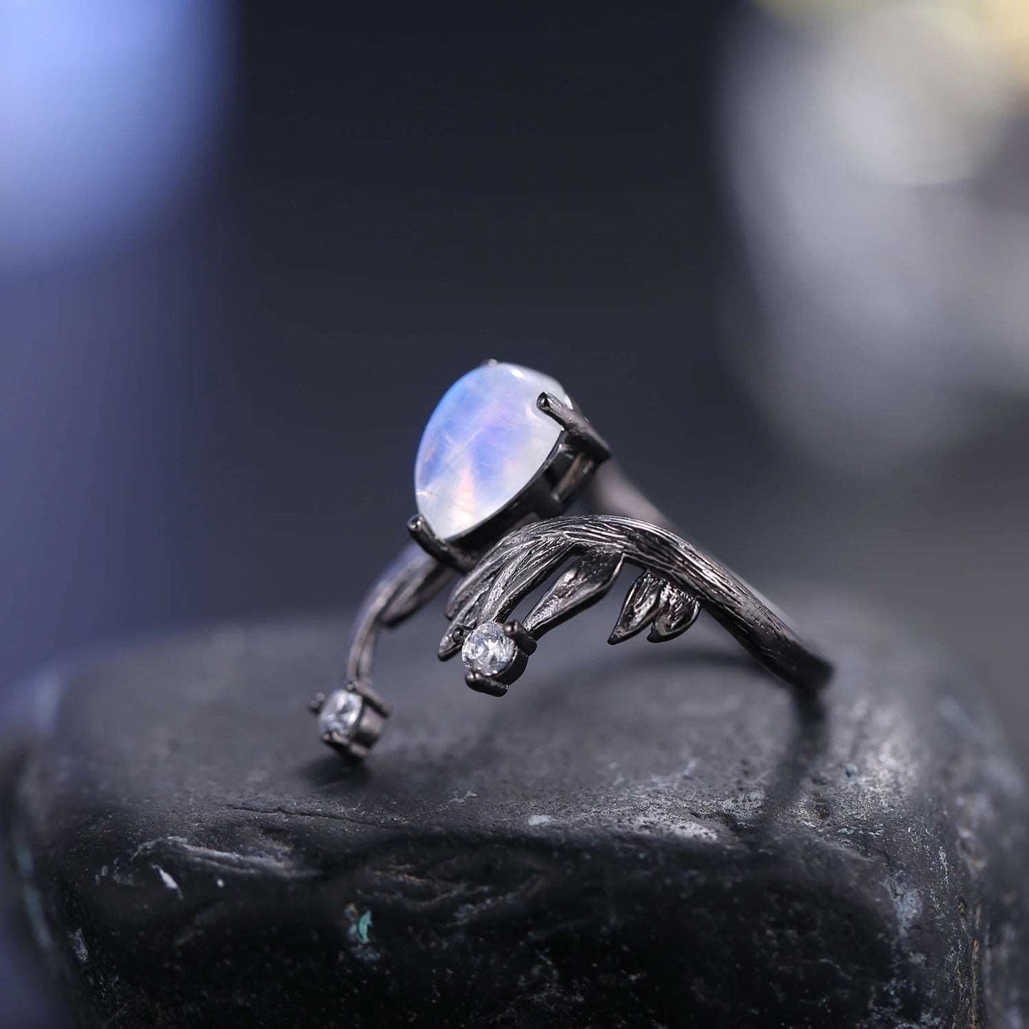 925 Sterling Silver & 1.43Ct Natural Amethyst Gemstone Angel Wings Ring - Lovez Aqua© -