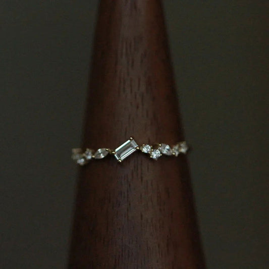 925 Sterling Silver Classic Gold Sparkling Unique Rectangle Cubic Zirconia Ring - Lovez Aqua© -