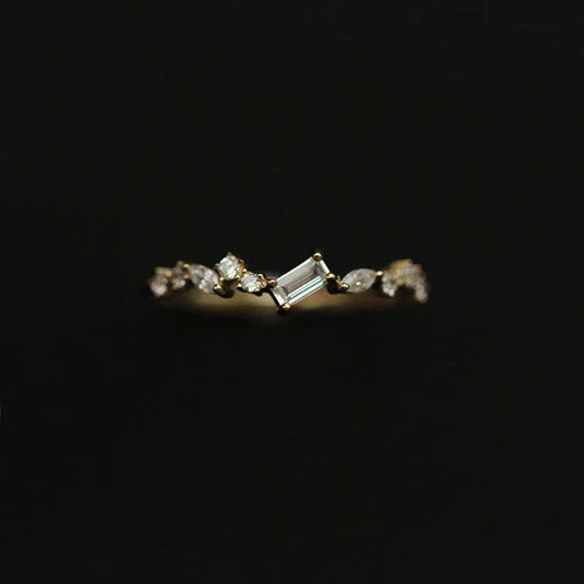 925 Sterling Silver Classic Gold Sparkling Unique Rectangle Cubic Zirconia Ring - Lovez Aqua© -