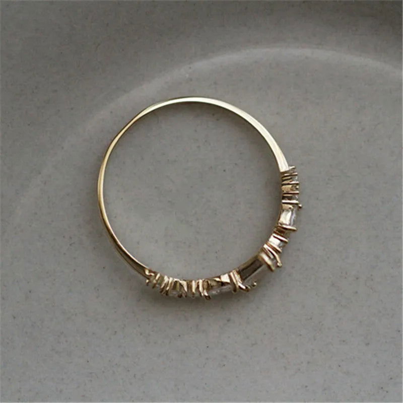 925 Sterling Silver Classic Gold Sparkling Unique Rectangle Cubic Zirconia Ring - Lovez Aqua© -