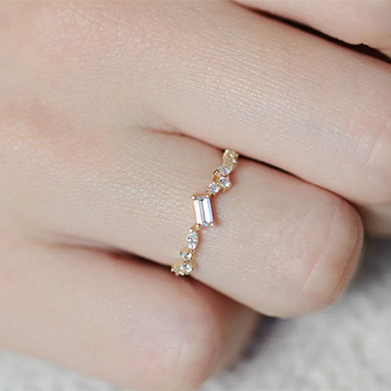 925 Sterling Silver Classic Gold Sparkling Unique Rectangle Cubic Zirconia Ring - Lovez Aqua© -