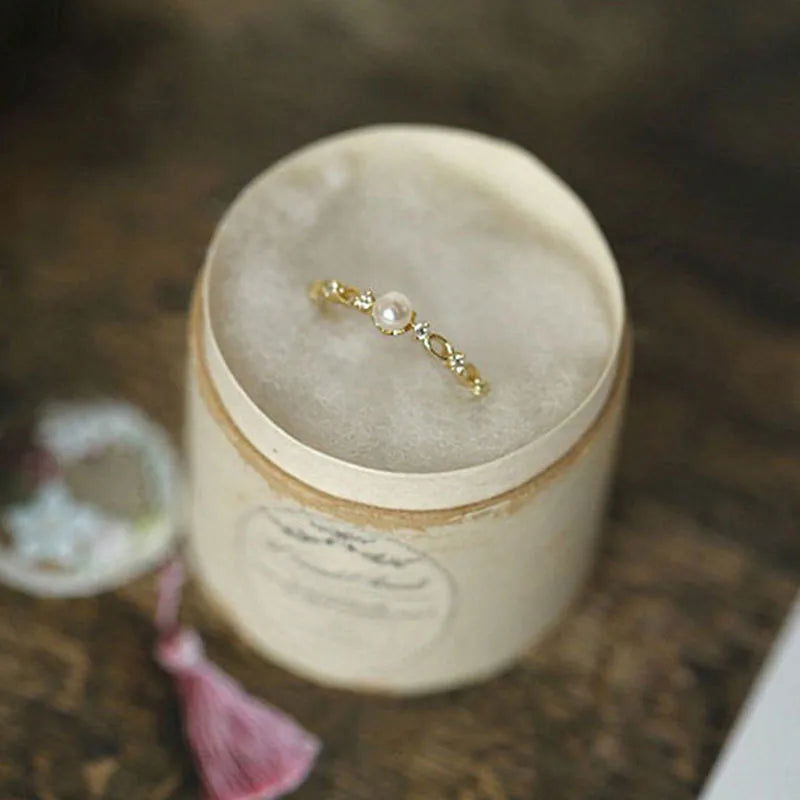 925 Sterling Silver Vintage Classic White Shell Pearl & Zircon Gold Women's Ring - Lovez Aqua© - Silver