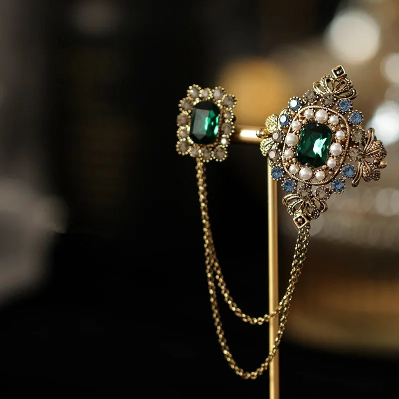 Men's Baroque Gold-Plated Tassel Chain Brooch with Emerald Green Gemstones - Lovez Aqua© -