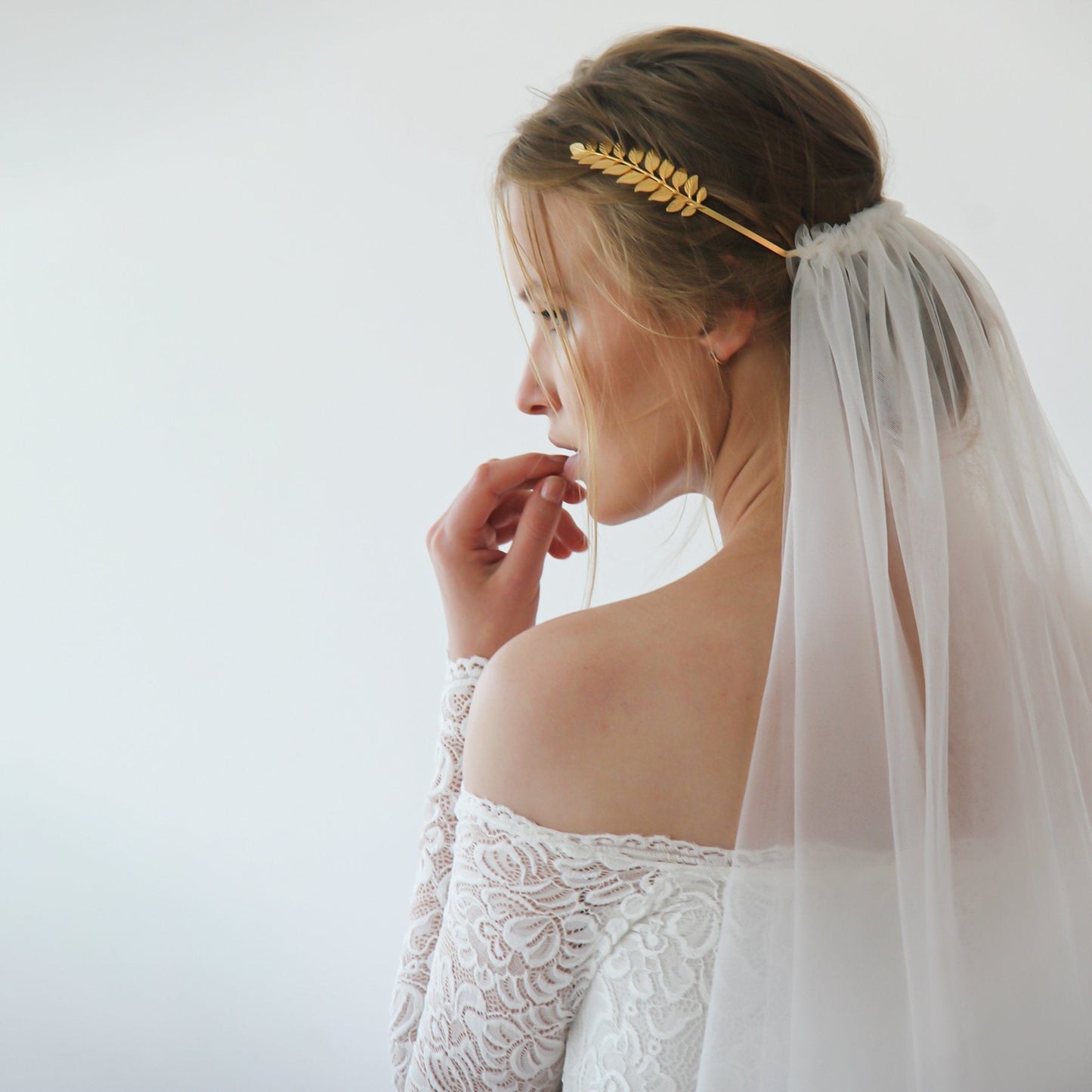 Women's Gold Greek Goddess Crown White Tulle Wedding Veil Headpiece - Lovez Aqua© -