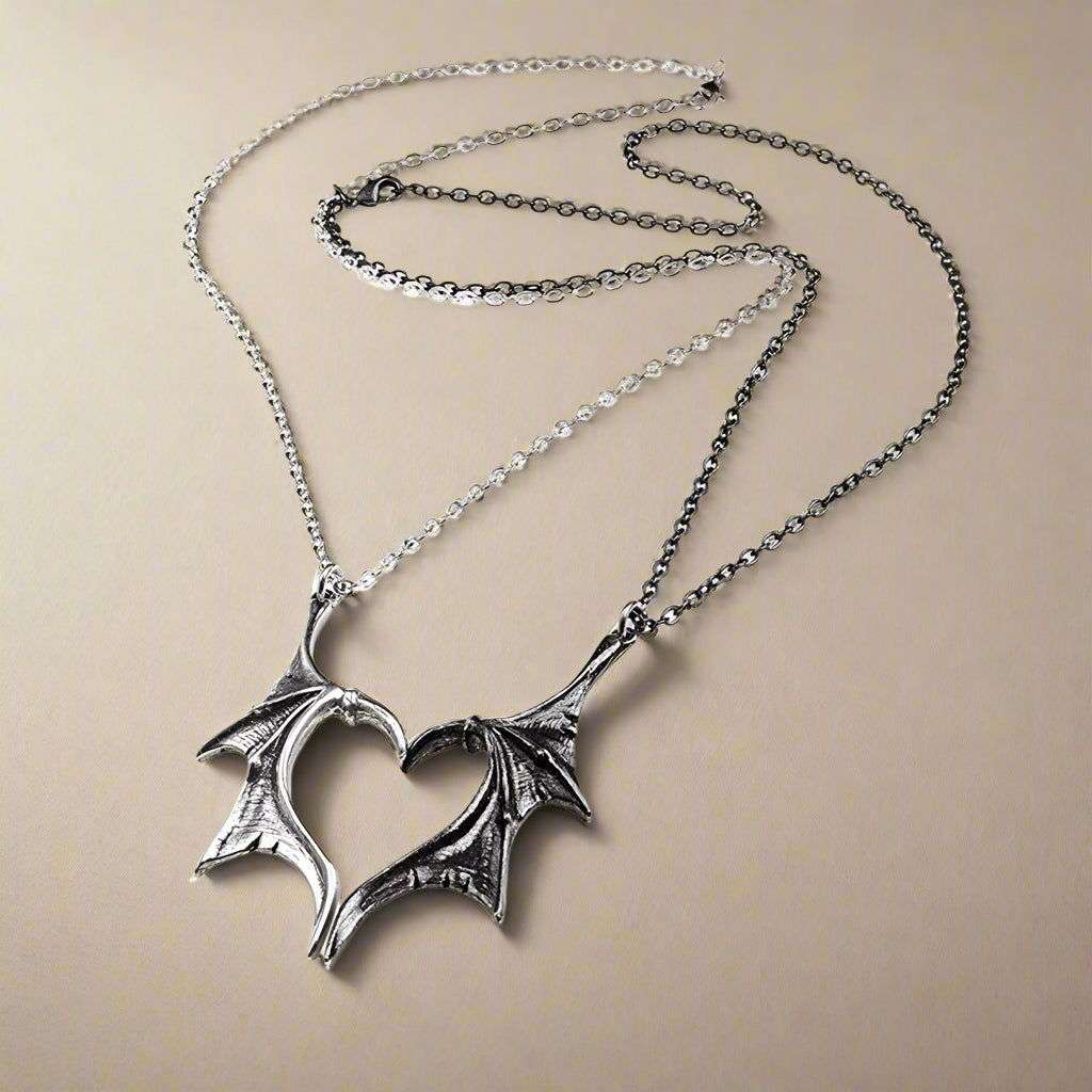 ACOTAR Feyre & Rhysand Illyrian Fae Bat Wings Couple Necklaces (2 Pcs) - ACOTAR -