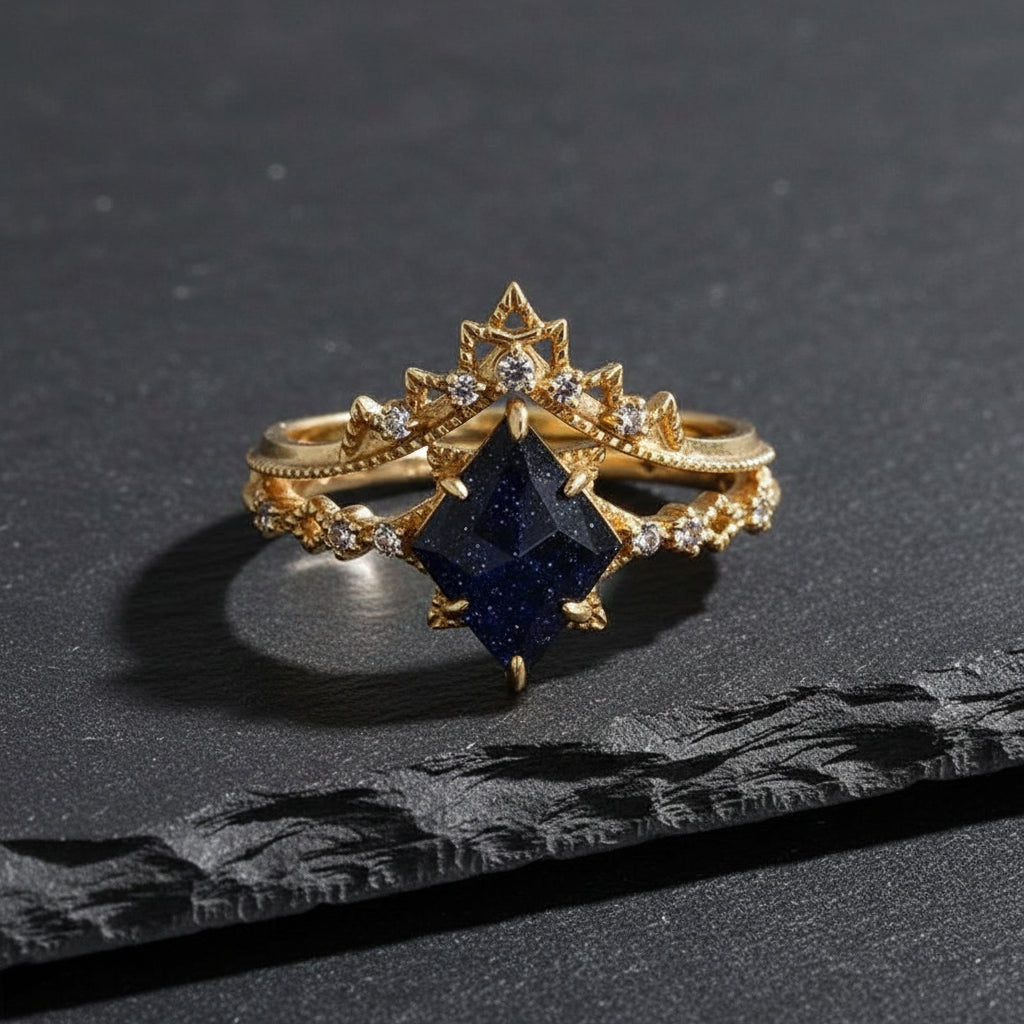 A Court of Thorns and Roses Inspired Gold Plated & Black Onyx Stone Vintage Ring - ACOTAR -