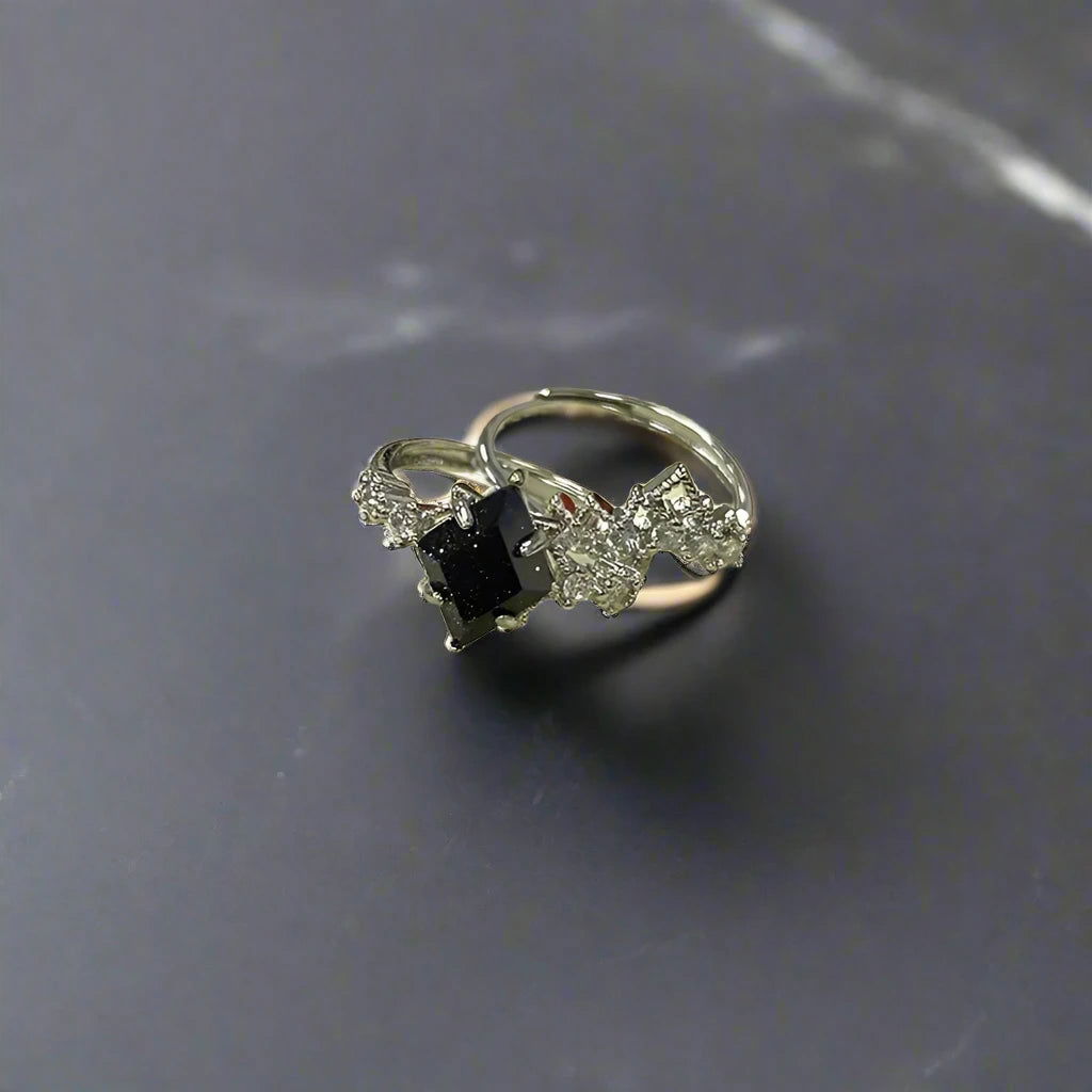 A Court of Thorns and Roses Inspired Gold Plated & Black Onyx Stone Vintage Ring - ACOTAR - Silver