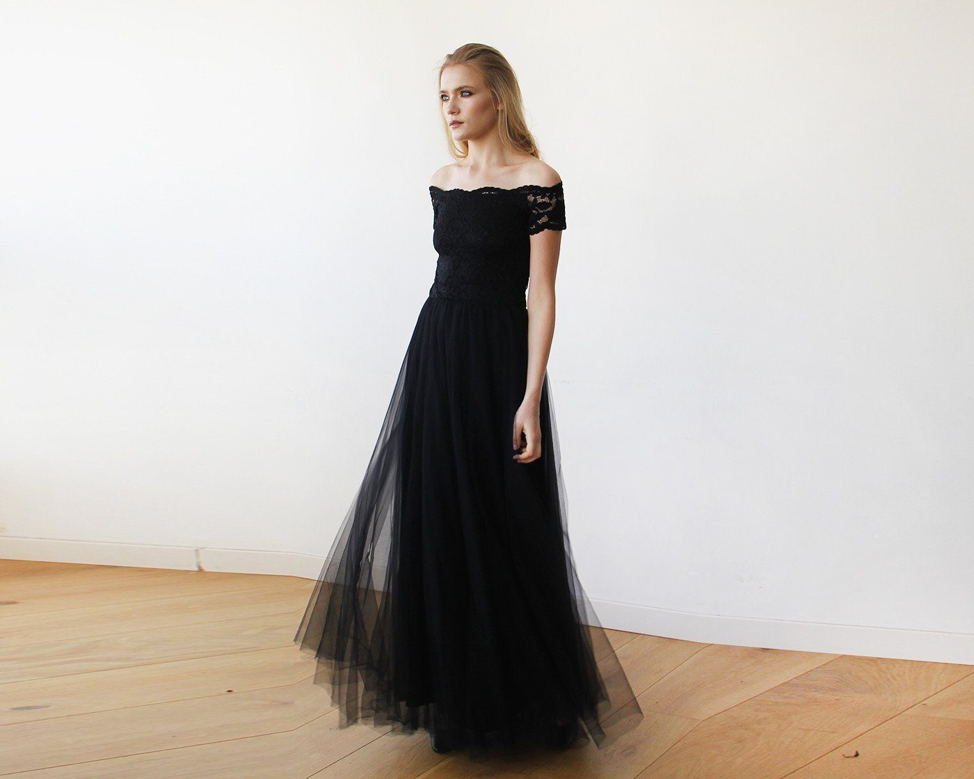 Black Lace Off-The-Shoulder Tulle Short Sleeve Lace Maxi Wedding Dress - Lovez Aqua© -