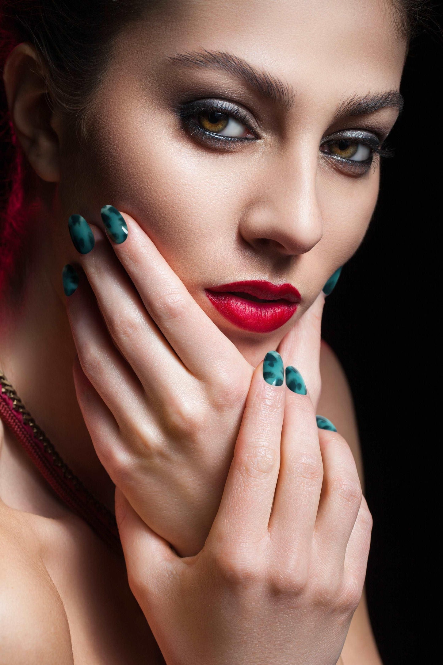 Emerald Jungle - Leopard Print Green Soft & Durable Press-On Nails (28 Pack) - Lovez Aqua© -