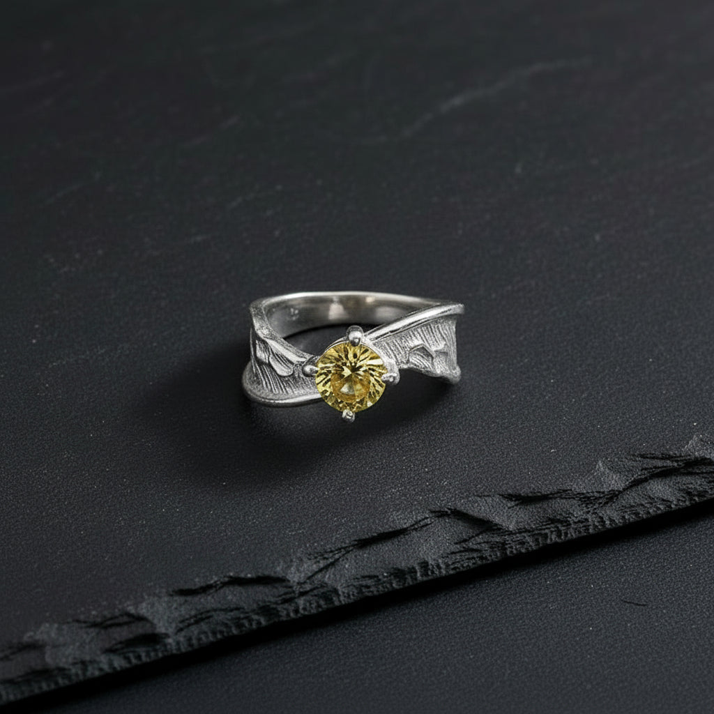 S925 Sterling Silver Harry Potter Golden Snitch Women's Ring with Yellow Zircon - Harry Potter -