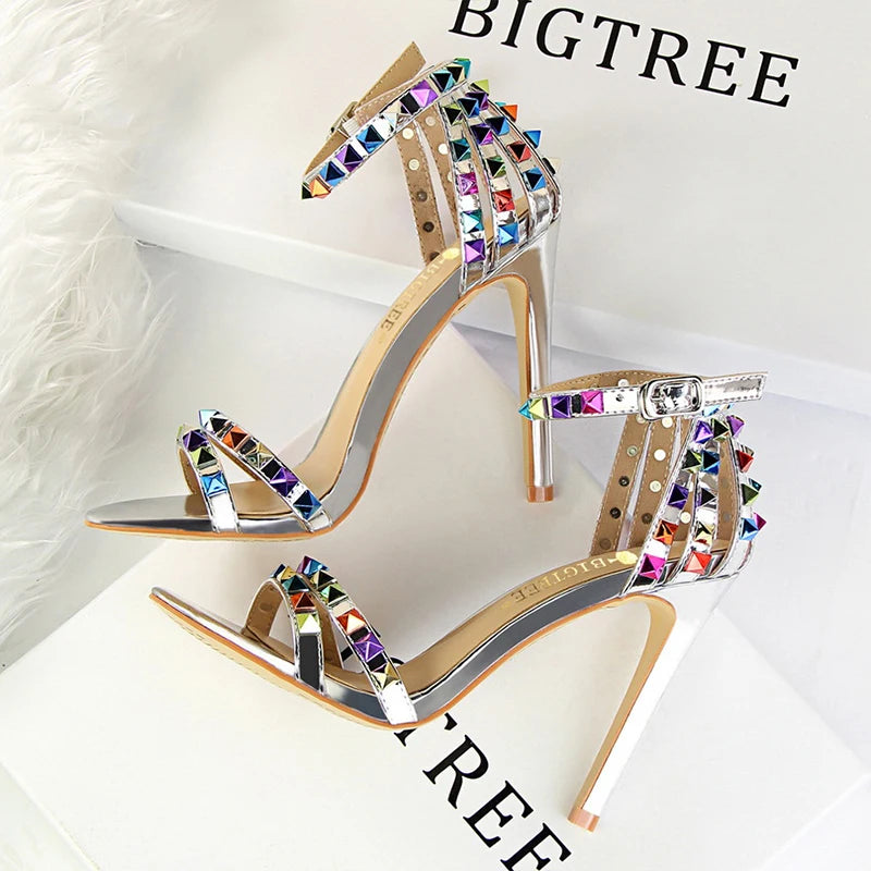 Women's Roman Style Hollow Cut Out Heeled Sandals with Colored Rivets