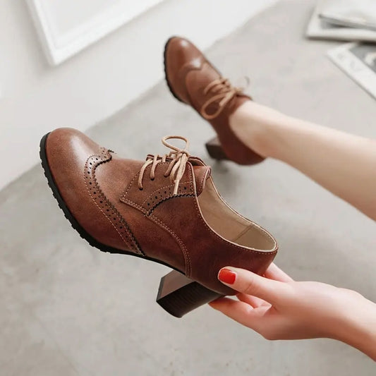 Women’s Vintage Oxford Brogue Retro Lace-Up Block High Heel Pumps