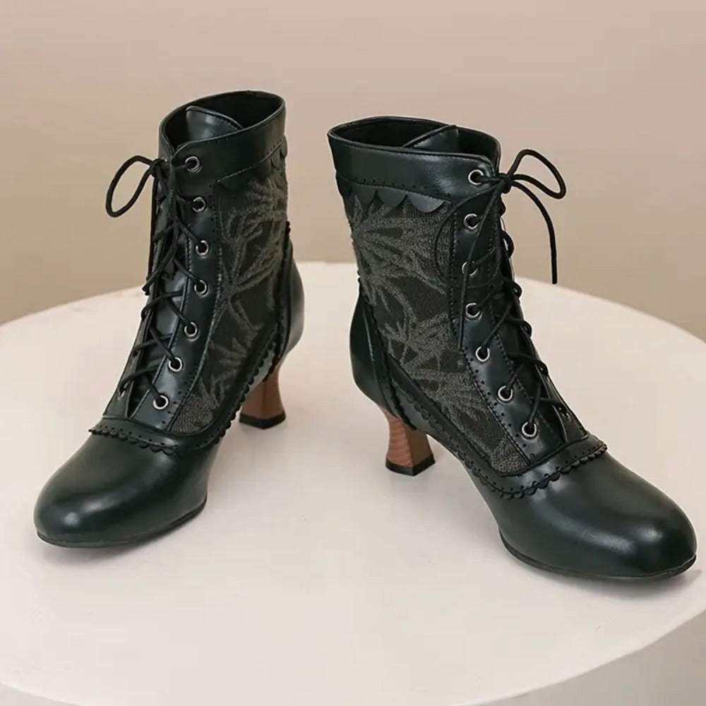 Women's Victorian Lace-Up Embroidered Vintage Kitten Heel Ankle Boots with Scalloped Trim