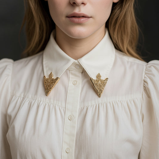 Women's Vintage Baroque Filigree Gilded Shirt Collar Corner Ends Triangle Brooch