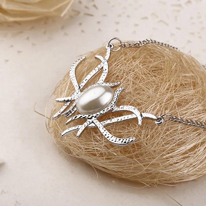 Lord of the Rings Lady Galadriel Faux Mother of Pearl & Silver Brooch Necklace - Lord of the Rings -