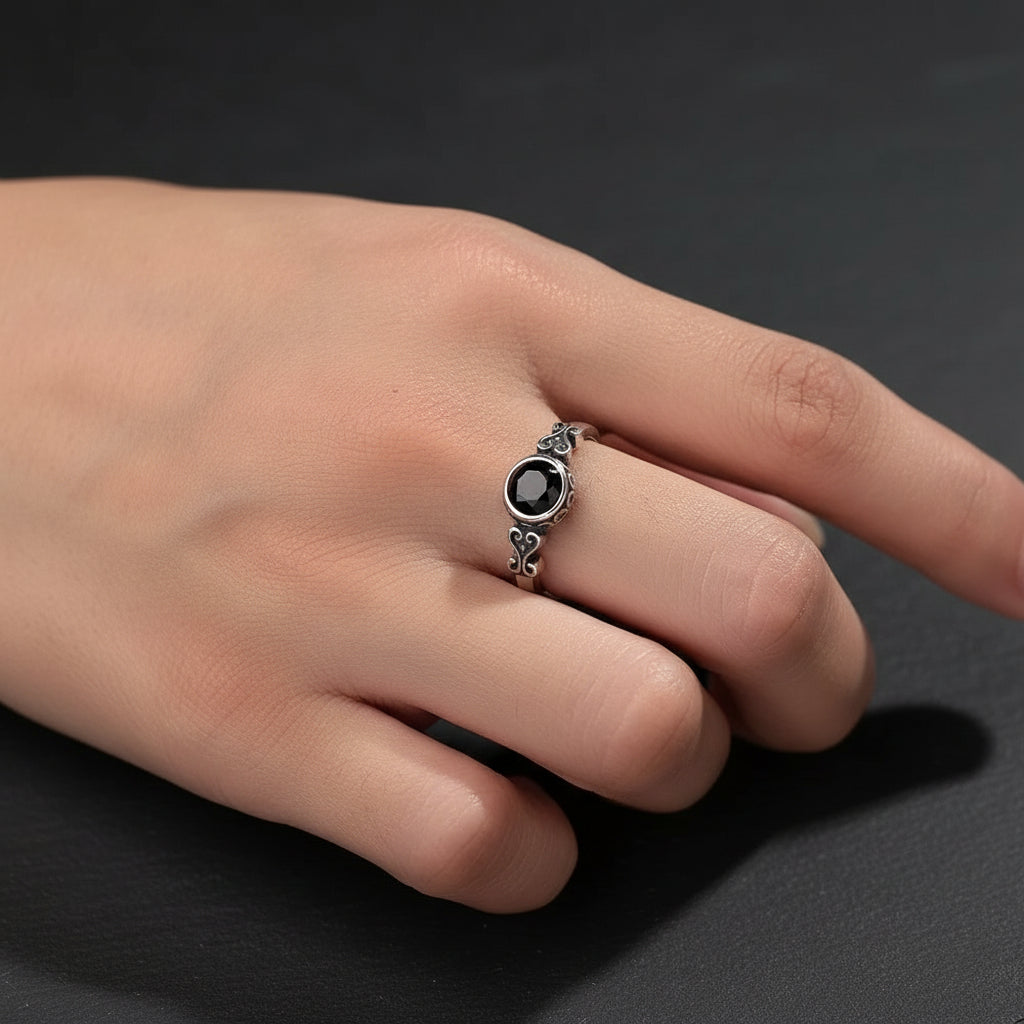 Vintage 925 Sterling Silver Black Spinel Women's Natural Gemstone Ring