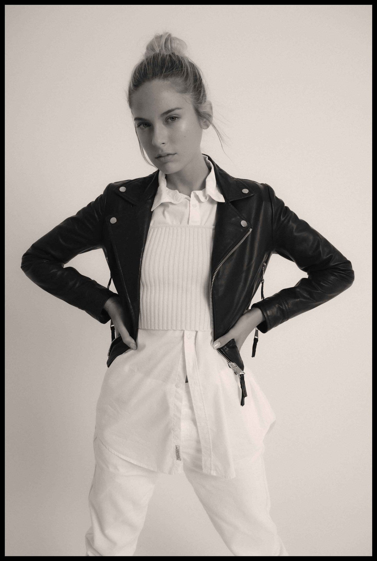 Women's Black Genuine Lambskin Leather Biker Jacket With Zipper