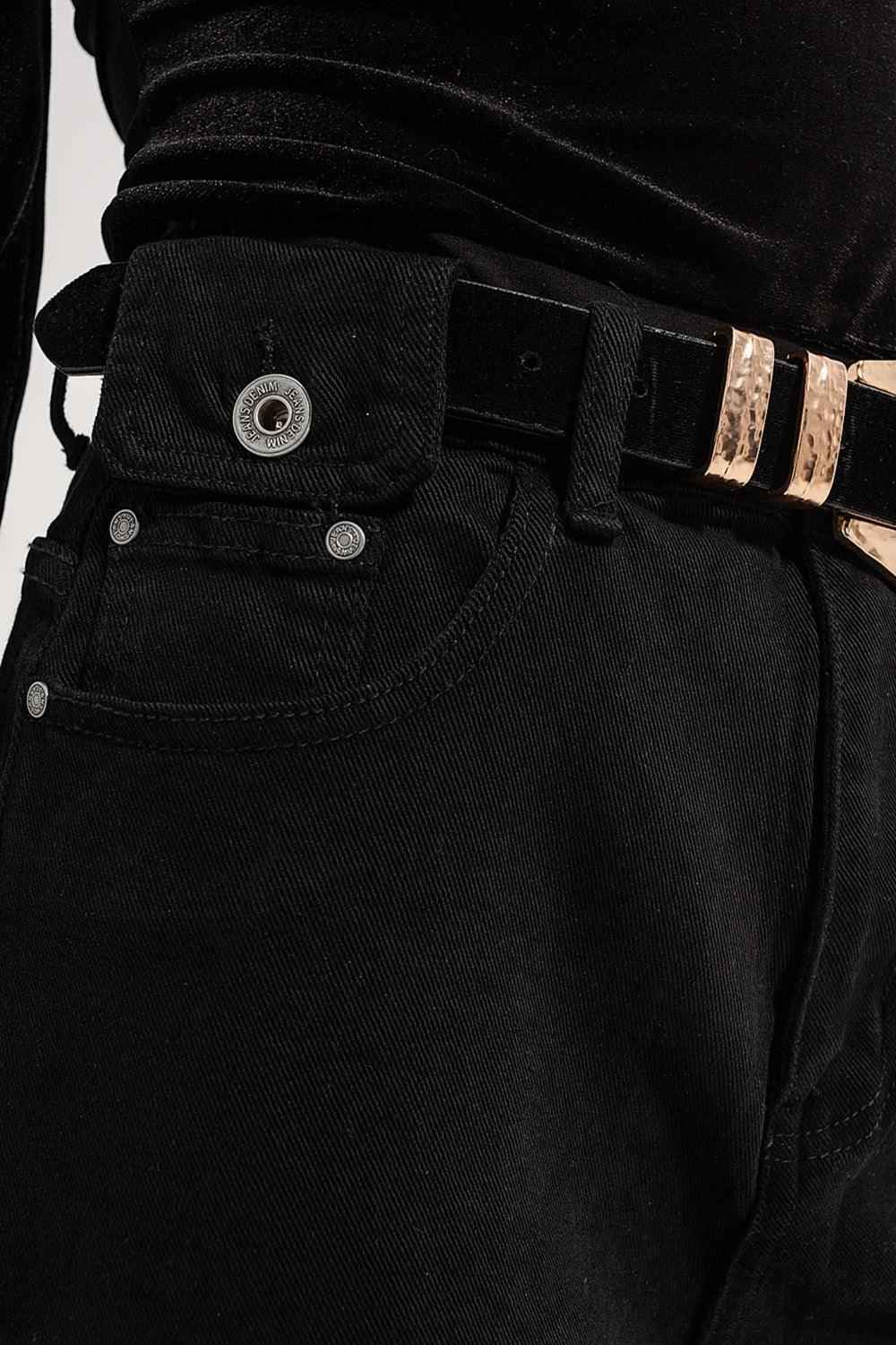 Women's Black Relaxed Fit Cotton Jeans With Pocket Detail