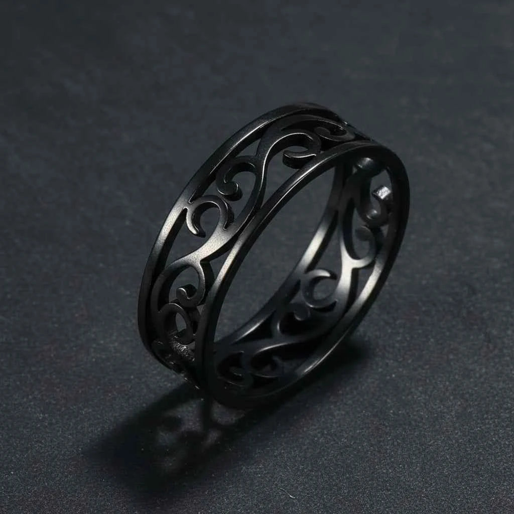 Women's Delicate Filigree Cutout Metallic Carved Ring