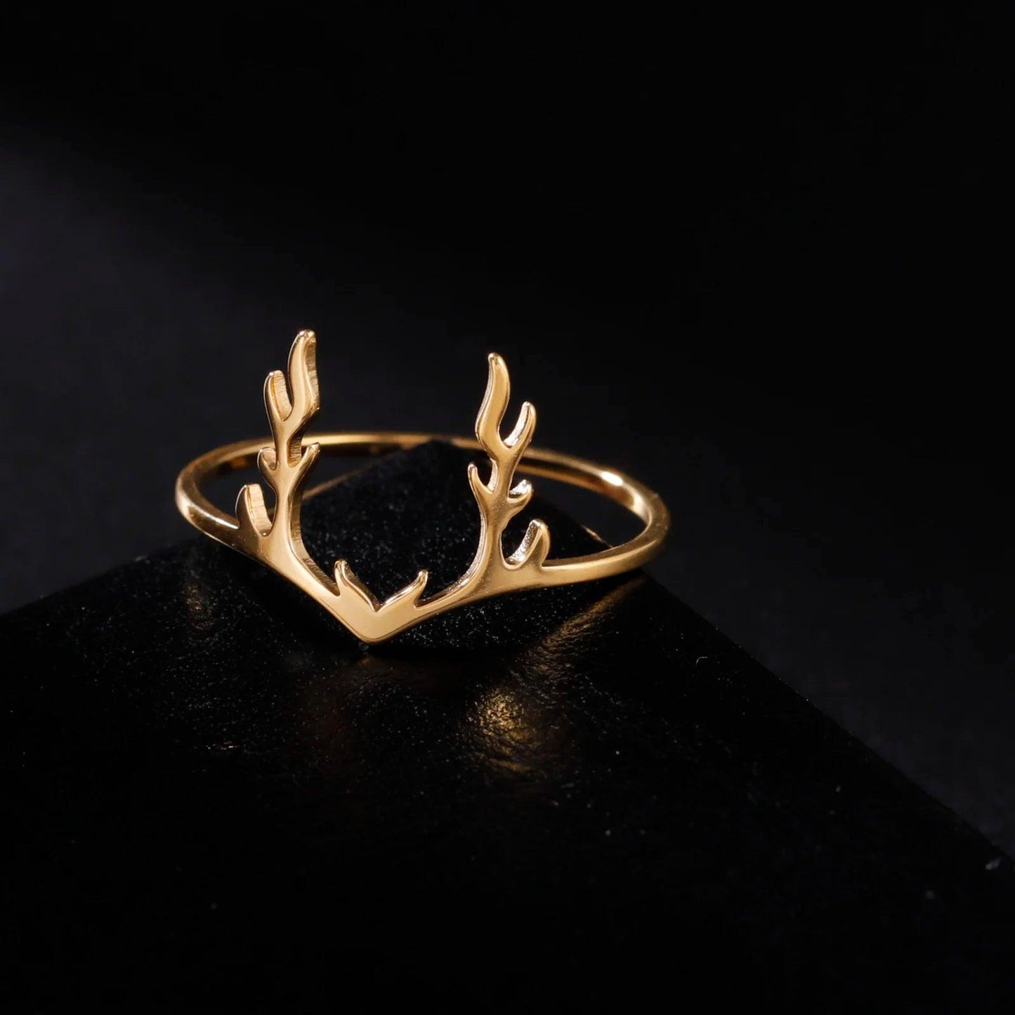 Women’s Stainless Steel Ring with Elegant Elk Antlers Design - Lovez Aqua© -