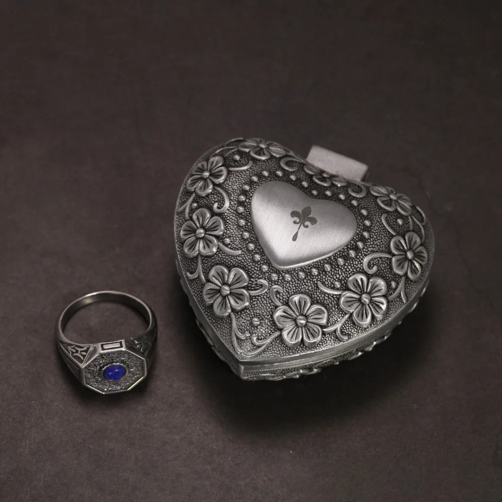 The Originals Vampire Diaries S925 Sterling Silver Klaus Mikaelson Daylight Ring - The Vampire Diaries - Silver Ring and Heart Box / 7