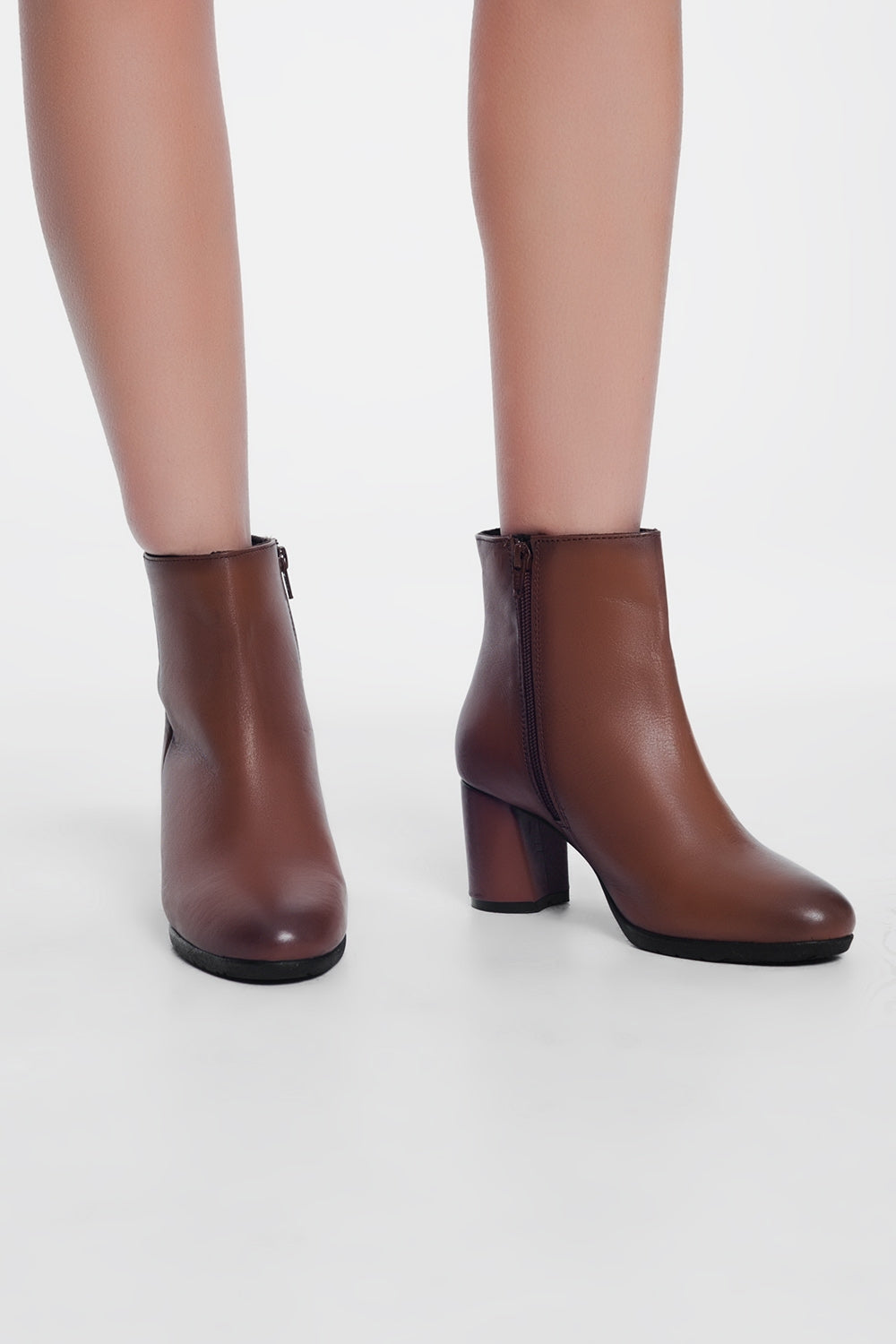 Women's Sleek Brown Genuine Leather Blocked Mid Heeled Zipper Ankle Boots