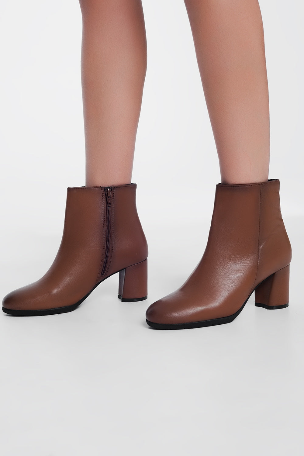 Women's Sleek Brown Genuine Leather Blocked Mid Heeled Zipper Ankle Boots