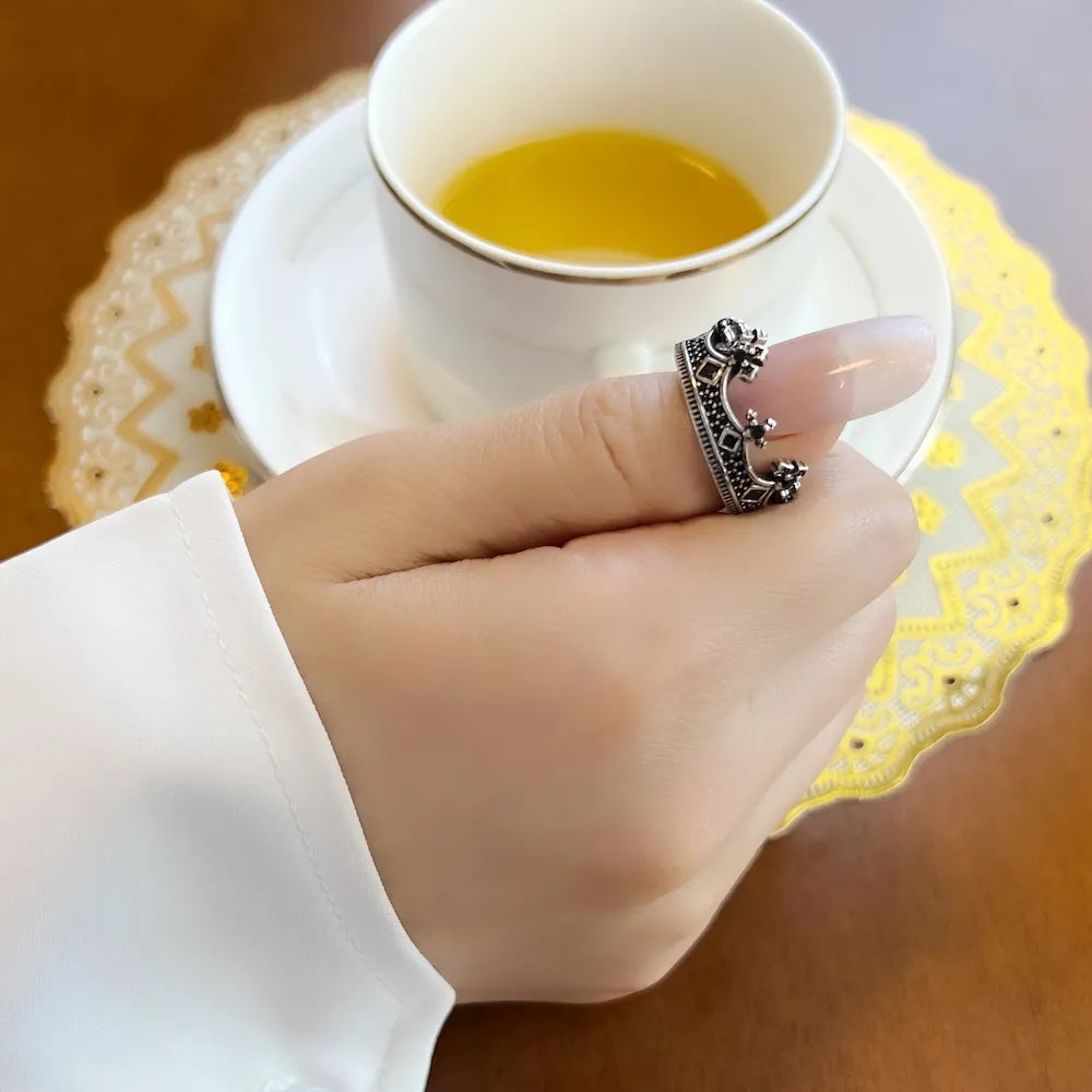 Women's 925 Vintage Sterling Silver European Style Royal Crown Ring - Lovez Aqua© -