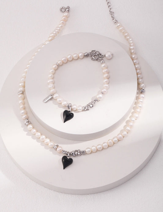 Women's Gold Vermeil & Natural Pearl Black Glazed Heart Pendant Necklace - Lovez Aqua© - 
