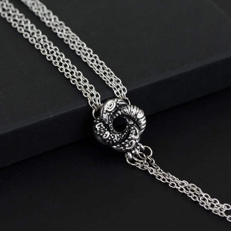 James Bond Casino Royale Vesper Lynd Silver Plated Algerian Loveknot Necklace - James Bond - 