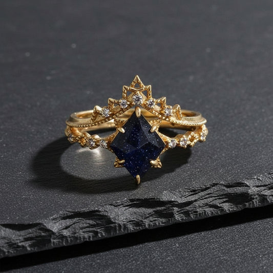 A Court of Thorns and Roses Inspired Gold Plated & Black Onyx Stone Vintage Ring - ACOTAR - 