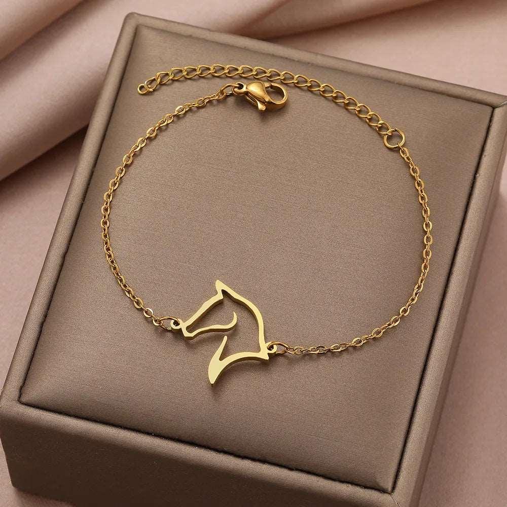 Equestrian Charm Bracelet With Intricate Horse Head Detail & Link Chain - Lovez Aqua© - Gold