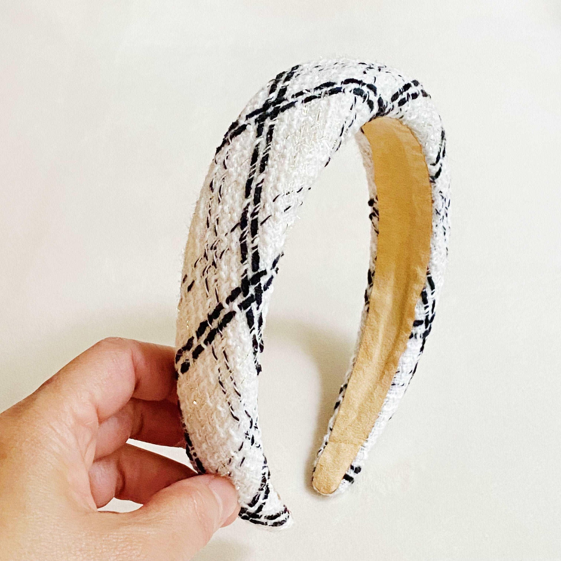 Gossip Girl Blair Waldorf Women's Black & White Plaid Embroidered Headband - Gossip Girl - White