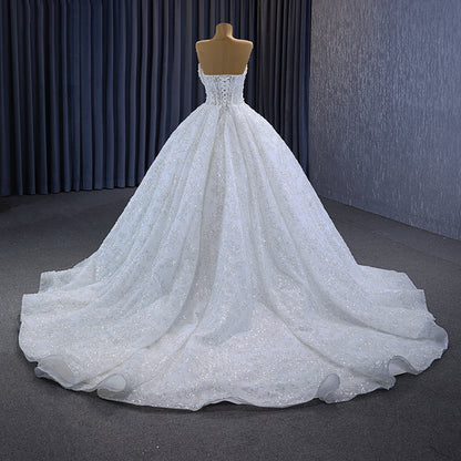 Crystal Embellished Princess Ball Gown Ivory Wedding Dress with Sweetheart Neckline