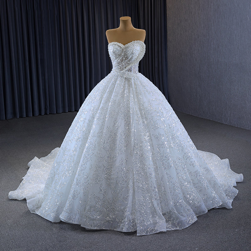 Crystal Embellished Princess Ball Gown Ivory Wedding Dress with Sweetheart Neckline
