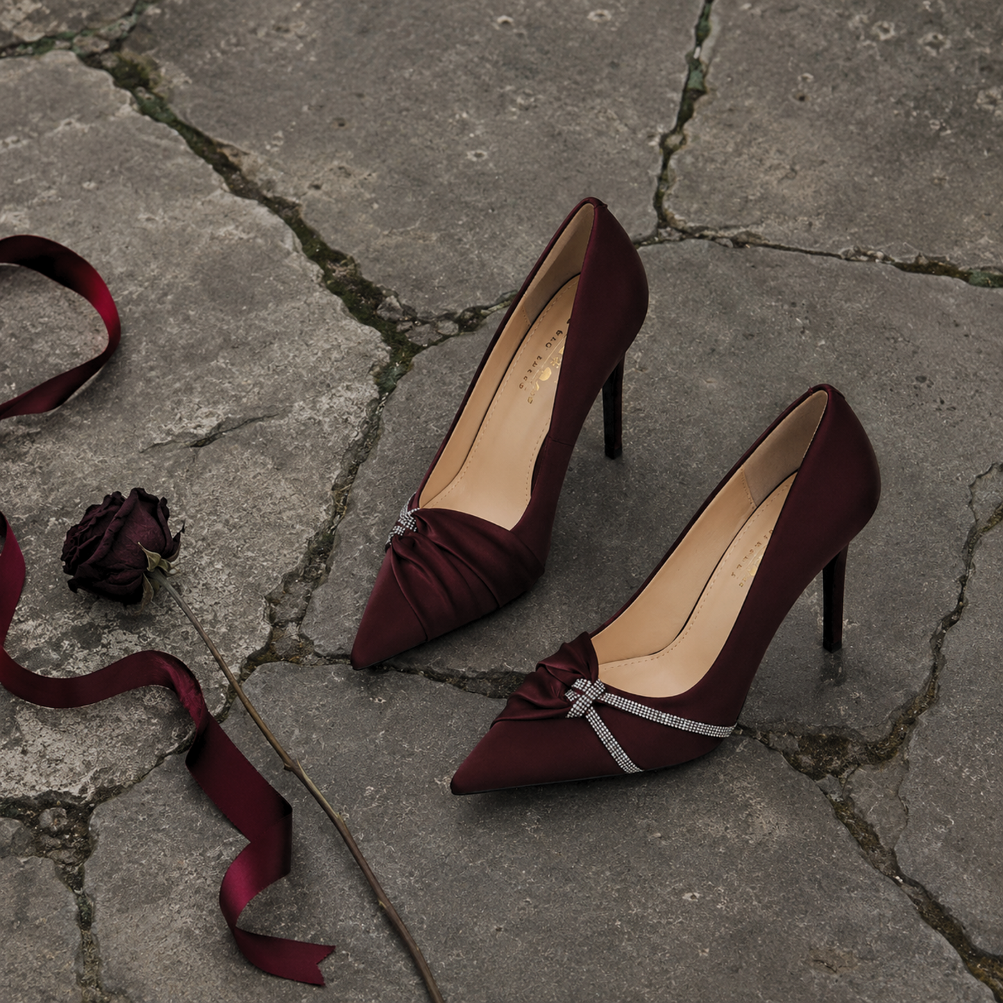 Luxury Rhinestone Bow Pointed Toe Women's Stiletto High Heels