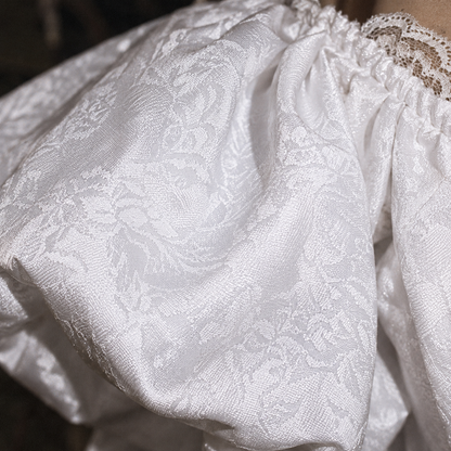 Wuthering Heights wedding dress, Catherine Earnshaw wedding gown, Catherine Earnshaw bridal costume, Wuthering Heights white dress, Wuthering Heights 2026 costume, Catherine Earnshaw cosplay dress, Margot Robbie inspired wedding dress, gothic Victorian wedding dress, Victorian bridal ball gown, white gothic wedding gown, off shoulder wedding dress with veil, white puff sleeve bridal gown, pointed waist wedding dress, basque waist bridal gown, gothic romance wedding dress, historical wedding costume, Victori
