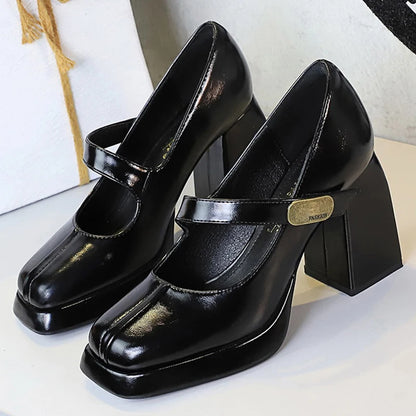Vintage Women's Block Heel Mary Jane Retro Chunky Heel Pumps with Gold Buckle