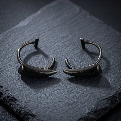 vampire fang lip ring, non piercing lip ring, fake snake bites, gothic lip cuff, fake lip piercing, vampire lip jewelry, black lip ring, silver lip ring, stainless steel lip cuff, gothic body jewelry, non piercing labret, snake bite lip jewelry, vampire accessories, Halloween lip jewelry, alternative fashion jewelry, punk lip cuff, fake fang piercing, gothic makeup accessory
