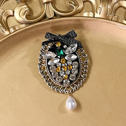 Vintage Rhinestone & Pearl Women's Baroque Rococo Ornate Lapel Brooch