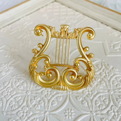 Vintage Golden Harp Antique Musical Instrument Lapel Brooch Pin