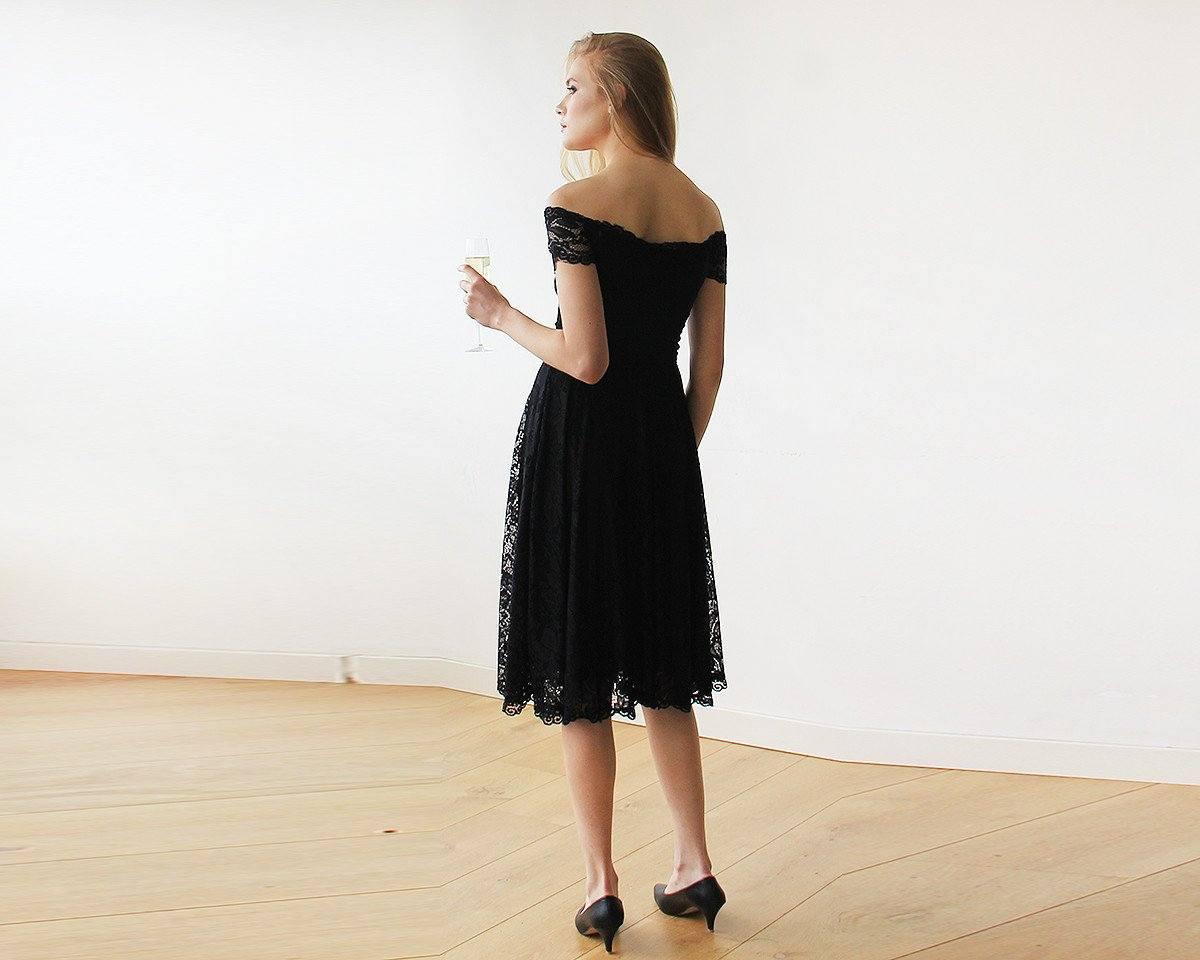 Women's Off-The-Shoulder Short Sleeves Black Lace Midi Dress - Lovez Aqua© - 