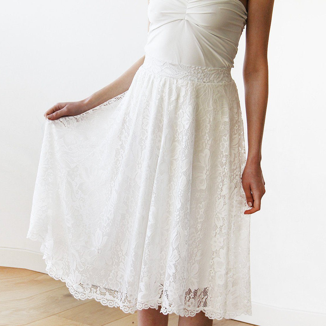 Women's Vintage Romantic White Lace Bridal A-Line Wedding Midi Skirt