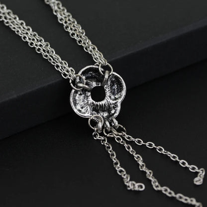 James Bond Casino Royale Vesper Lynd Silver Plated Algerian Loveknot Necklace - James Bond - 