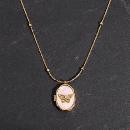 Vintage White Shell Golden Butterfly Photo Frame Gilded Locket Necklace