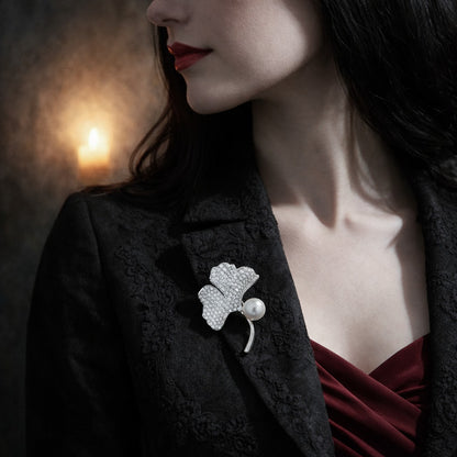 925 Sterling Silver Cubic Zirconia Ginkgo Leaf & Pearl Women's Brooch